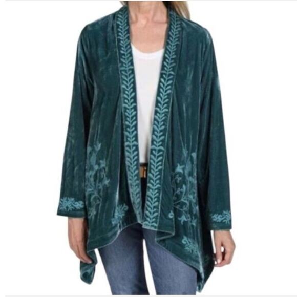 Anthropologie Sweaters - Anthropologie Floriana floral embroidered velvet cardigan size 1x